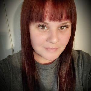 Meet your Posher, Bobbi